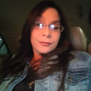 Meet your Posher, Angelica